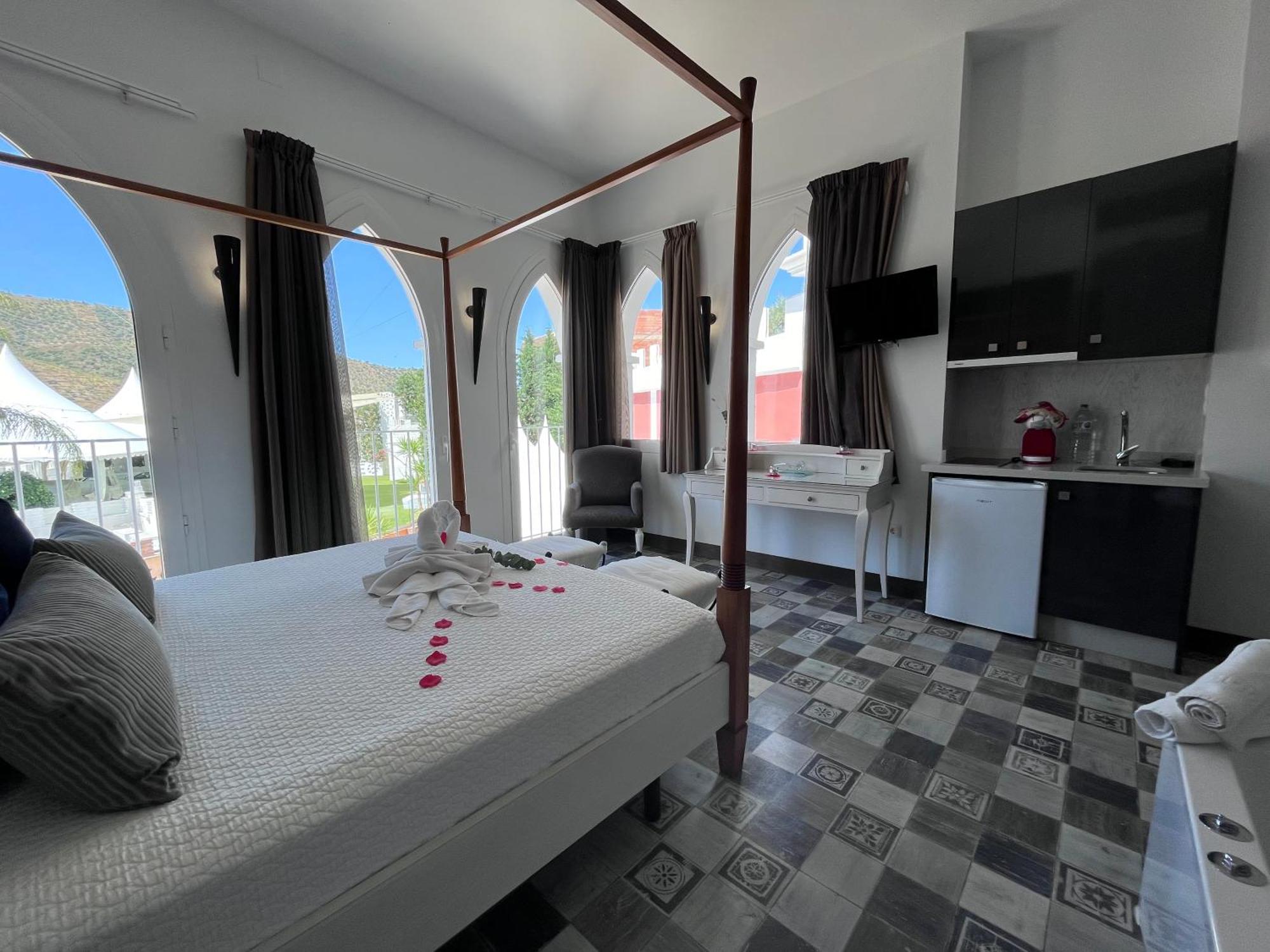 Balcones De Bentomiz Aparthotel Velez Malaga Exteriör bild